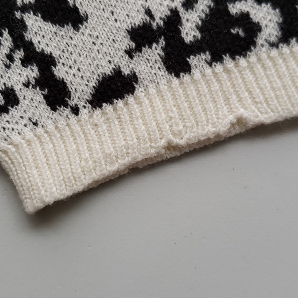 RQT Northern Lights Preppy Fire Made Easy Sweater - Picture 12 of 13